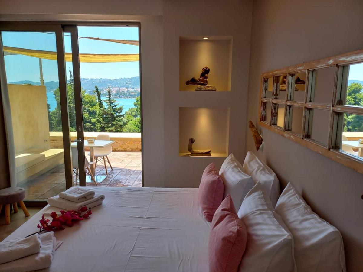 Core Luxury Suites (Adults Only) Skiathos Town Exterior photo