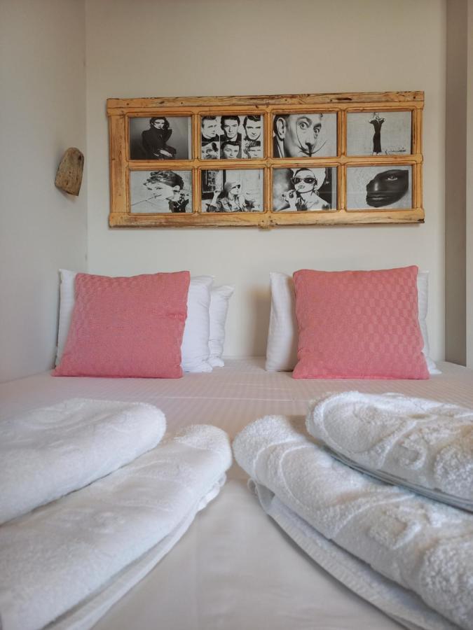 Core Luxury Suites (Adults Only) Skiathos Town Exterior photo