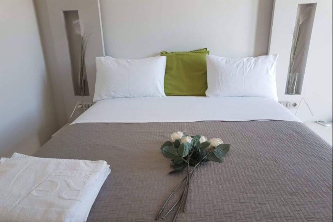 Core Luxury Suites (Adults Only) Skiathos Town Exterior photo